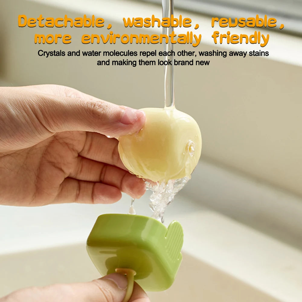LintPop – Pocket-Sized Pet Hair Roller