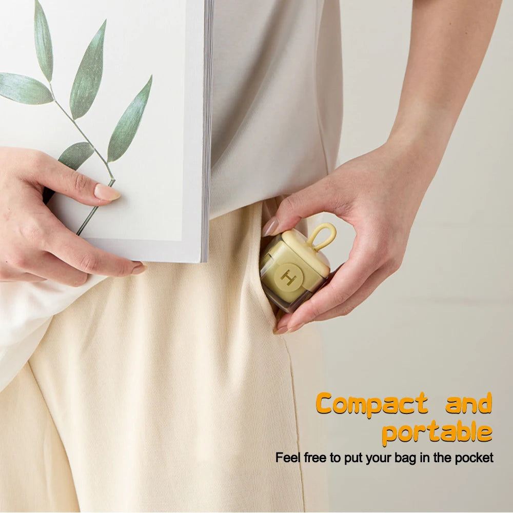 LintPop – Pocket-Sized Pet Hair Roller